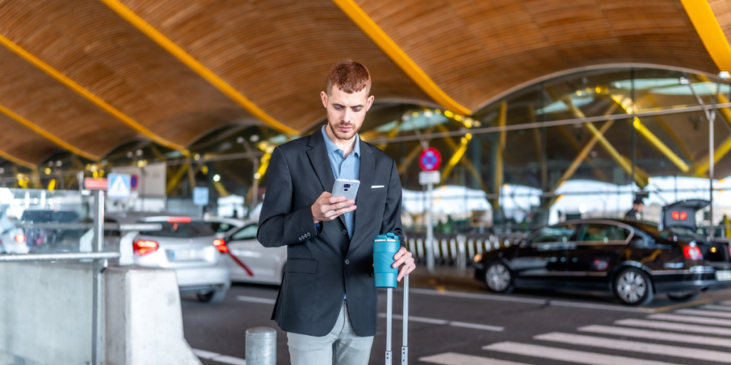 The Advantages of Pre-Booking Your London Airport Transfers
