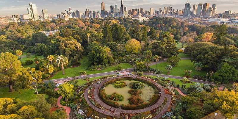 What is the Royal Botanic Garden?
